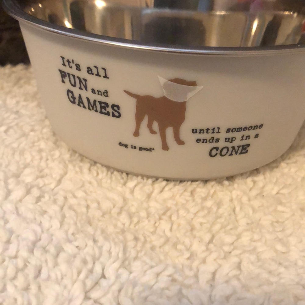 NEW “Dog is Good”Dog Bowl